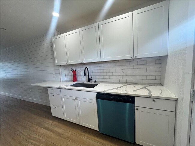 Foto del edificio - 2744 Botts Landing Rd