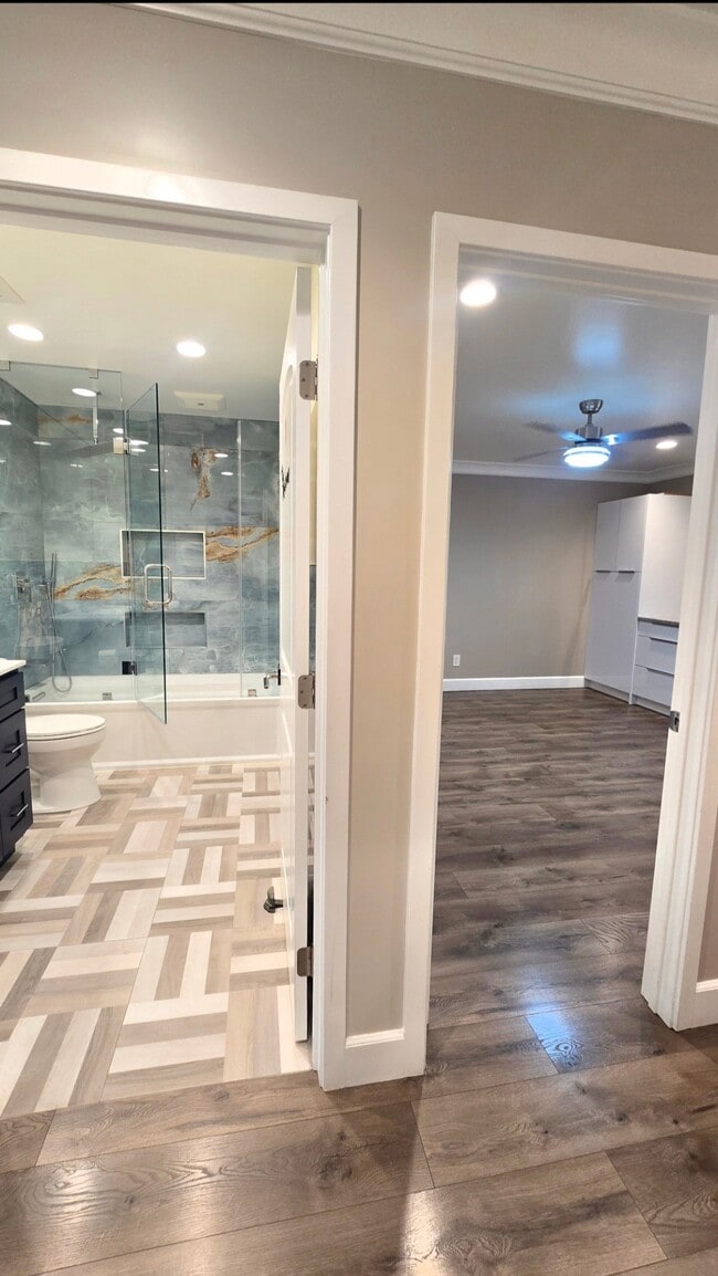 Photo - 214 undisclosed Apartment