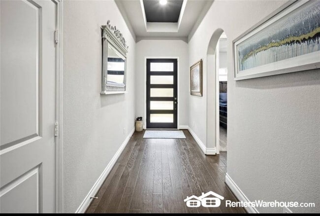 Building Photo - 23626 Sage Villa Dr