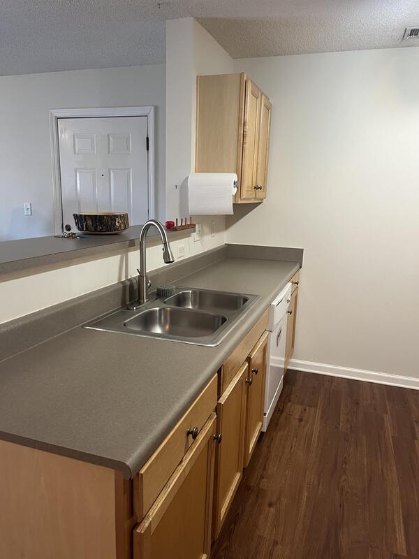 Foto del edificio - 1523 Harts Ridge Drive - 1