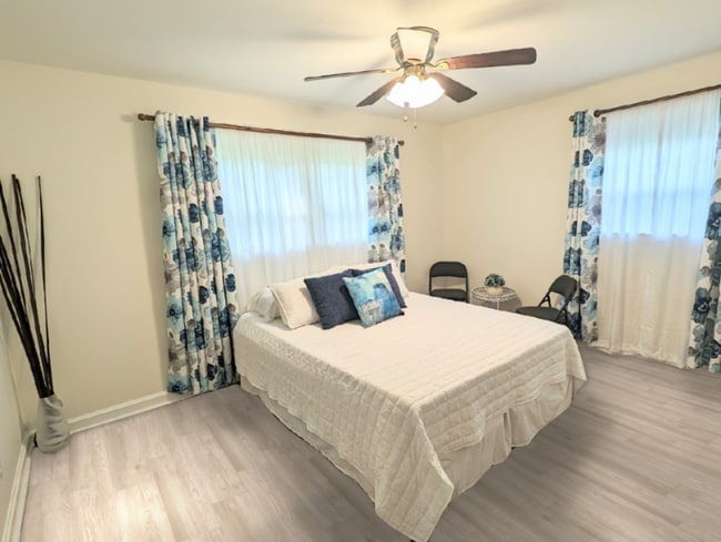 Building Photo - 1305 Reed Ave