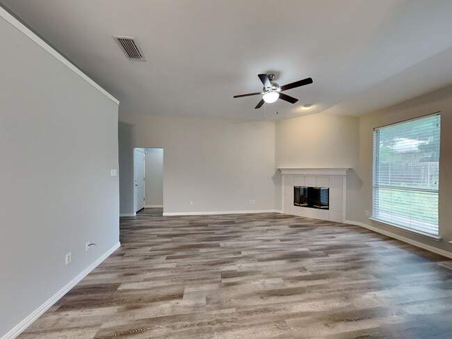 Foto del edificio - MOVE IN READY NOW IN KELLER ISD!