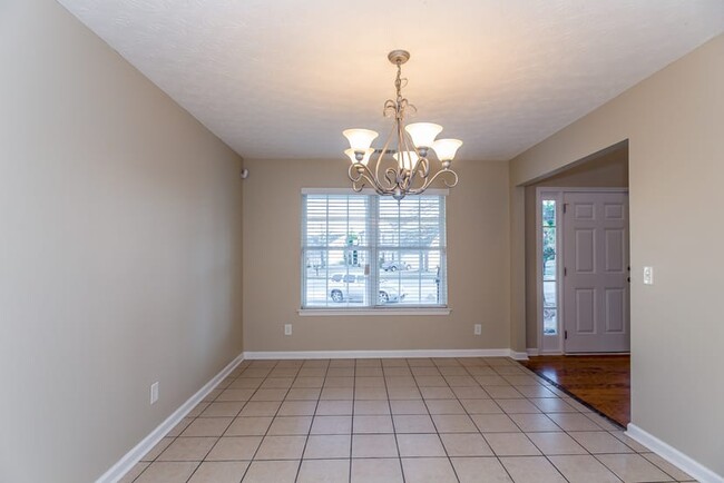 Building Photo - 1010 Brighton Cove Dr
