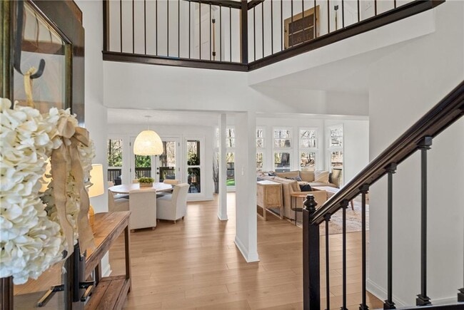 Foto del edificio - 181 Arrowood Ln