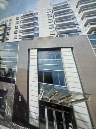 Building Photo - 42-35 Main St