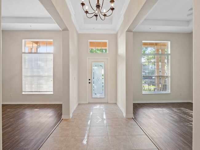Building Photo - Spacious 4-Bedroom Pool Home with 3 Full B...