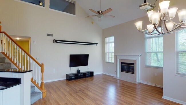 Foto del edificio - 7601 Mansion Cir