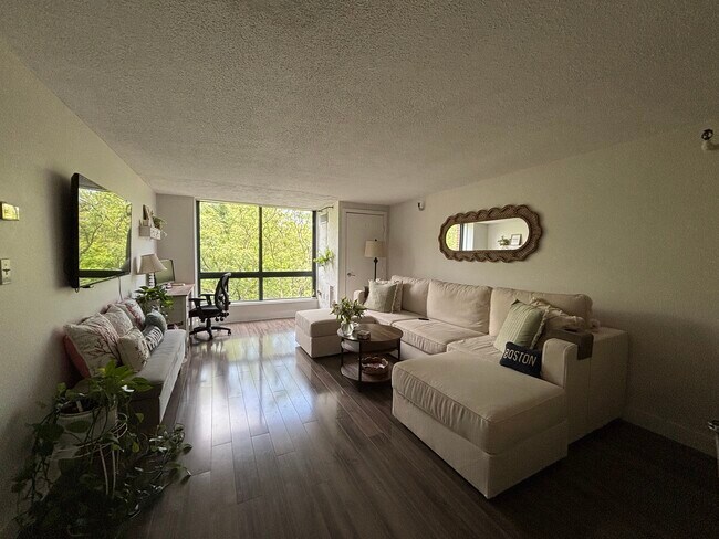Foto del edificio - 42 8th St
