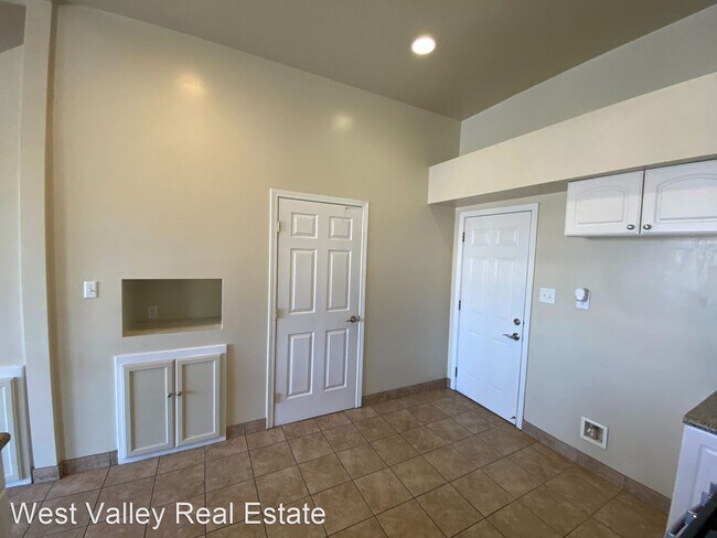 Foto del edificio - 4 br, 2 bath House - 516 Grant Terrace