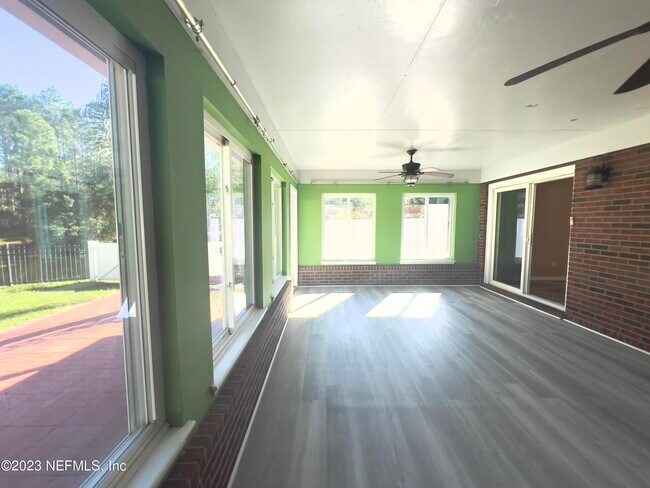 Building Photo - 651 Timbermill Ln
