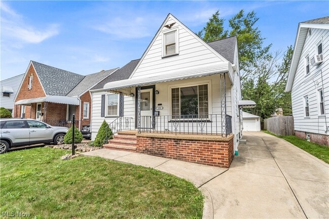 Building Photo - 4102 Pershing Ave