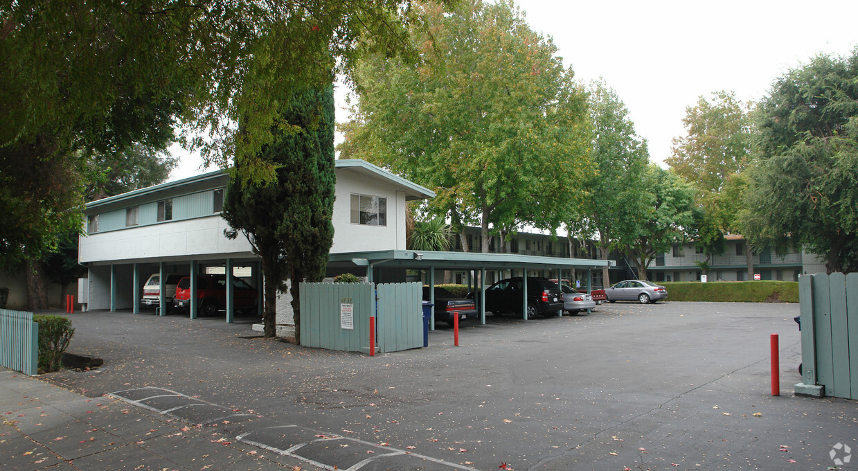 Primary Photo - Fremont Park Apartments