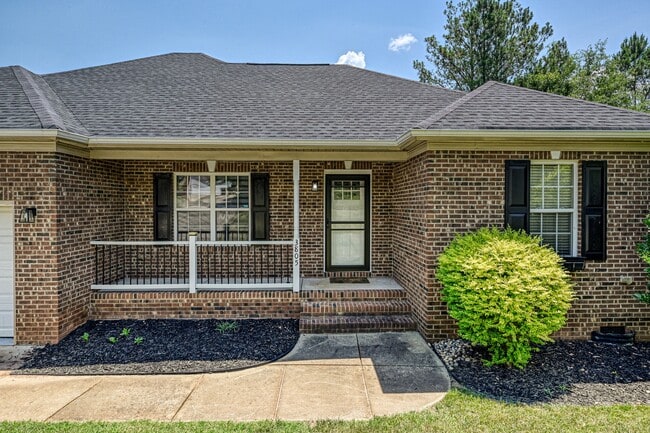 Building Photo - 3805 Cassidy Dr