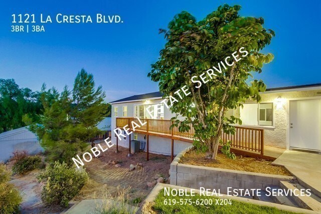 Building Photo - 1121 La Cresta Blvd