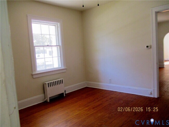 Foto del edificio - 403 Maple St