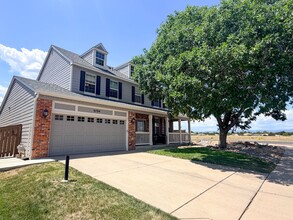 Building Photo - 9794 Newcastle Dr