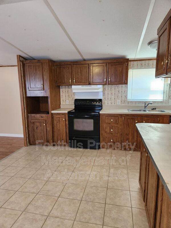 1361 1st Ave, Starr, SC 29684 House Rental in Starr, SC