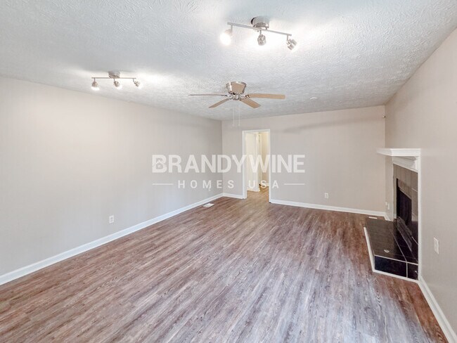 Foto del edificio - 112 Valerie Ct