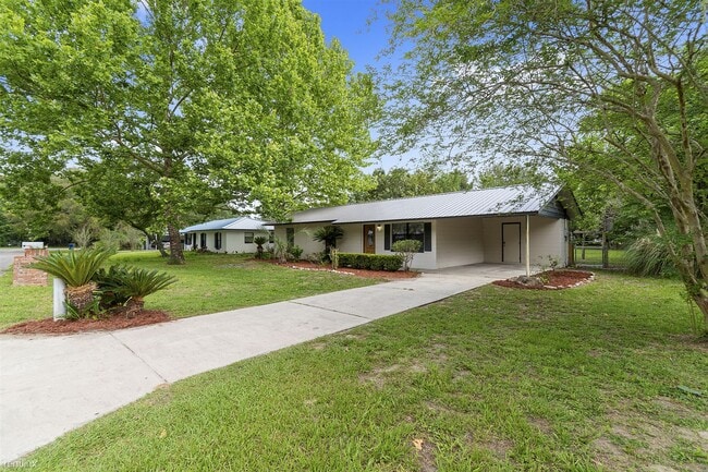 Building Photo - 3 br, 1.5 bath House - 705 Northwest 9th A...