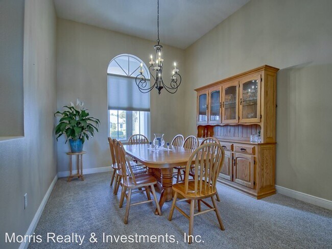 Building Photo - 3 br, 3 bath House - 38610 Lakeview Walk