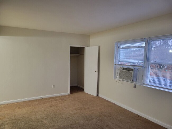 Building Photo - Cozy 2 BR/1 BA Apartment in Laurel!
