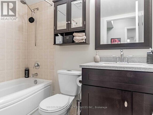 Building Photo - 55 Strathaven Dr