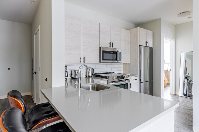 Foto del edificio - 6149 North Broadway-GO FL4-ID1422