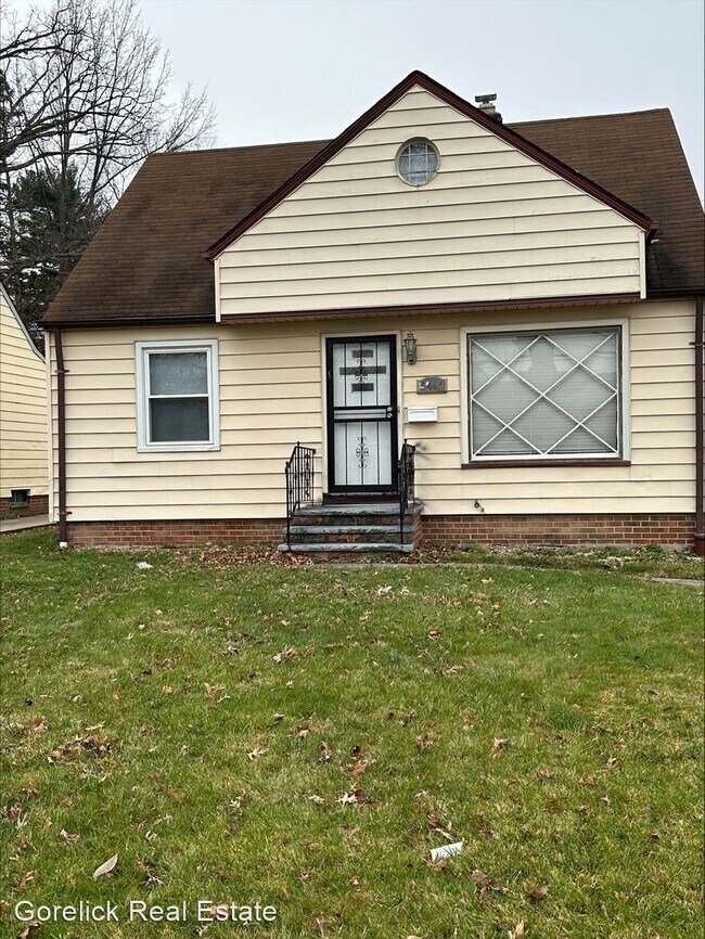 Foto del edificio - 3 br, 1 bath House - 5446 E. 135th Street