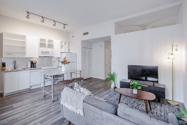 Foto del edificio - 1 W 4th St