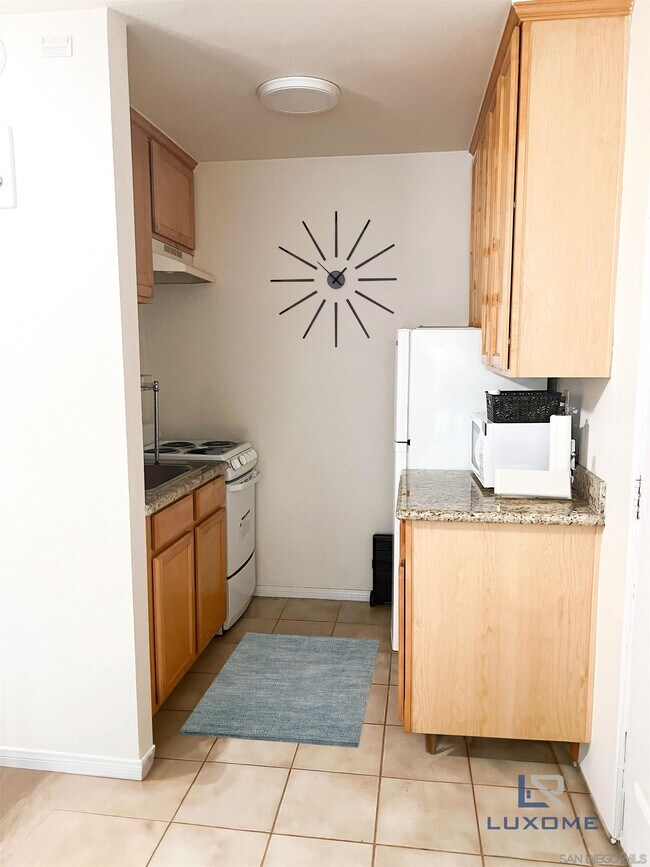 6333 Mt Ada Rd Unit 180, San Diego, CA 92111 Room for Rent in San