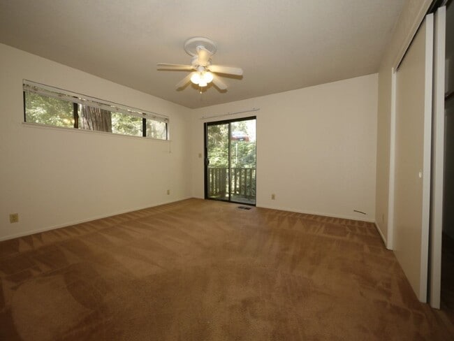 Building Photo - 27252 Cedar Bow Ct
