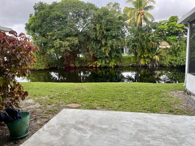 Foto del edificio - 2317 SW 82nd Terrace
