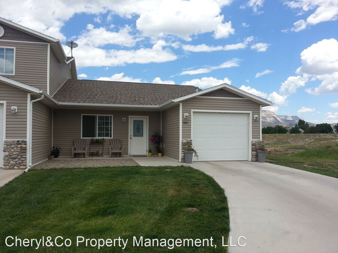 Foto principal - 3 br, 2 bath House - 0071 Bryan Loop