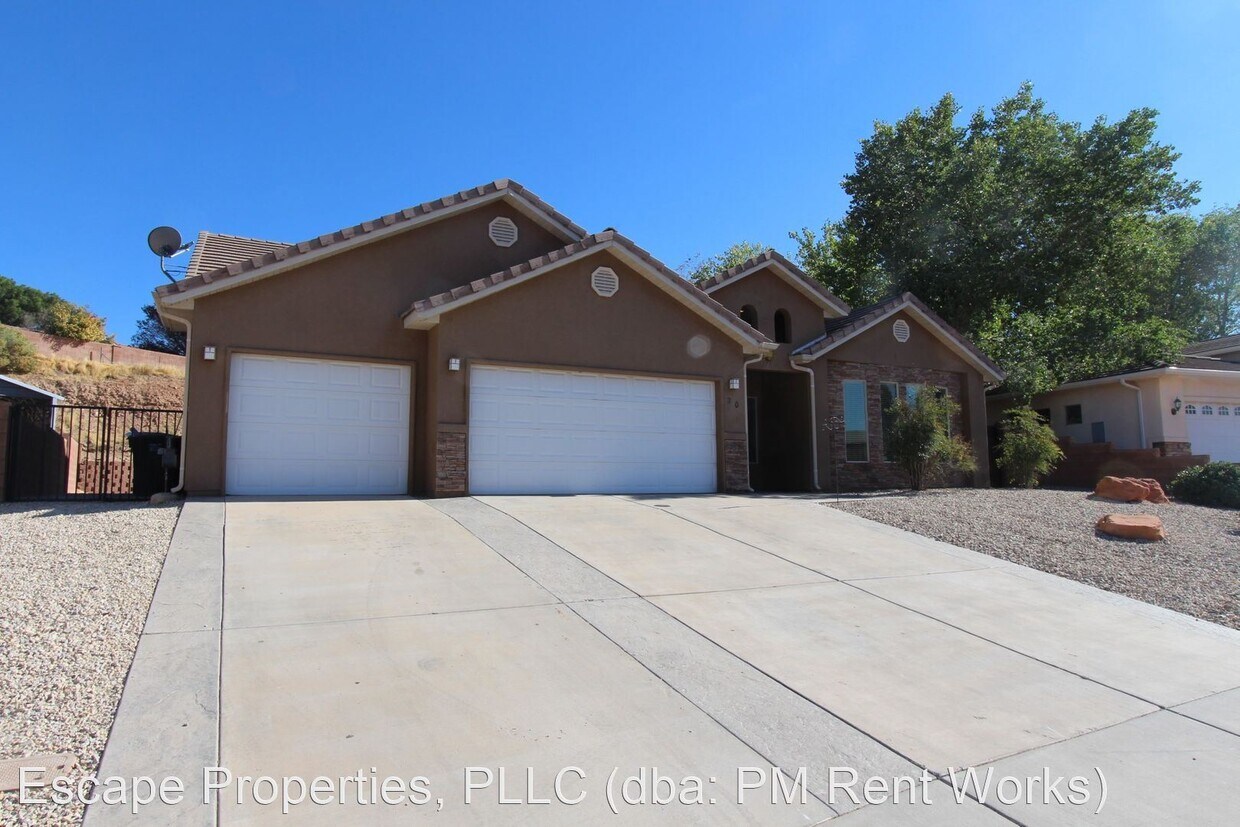 Primary Photo - 3 br, 2 bath House - 270 N. 560 W.