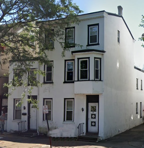 Building Photo - 28 E High St