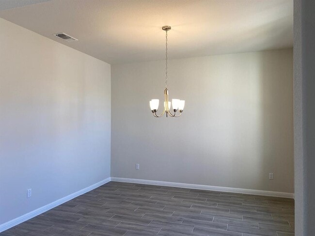 Building Photo - 370 Bright Star Ln