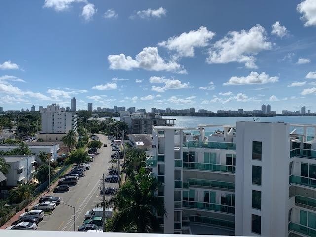 Foto principal - 2016 Bay Dr