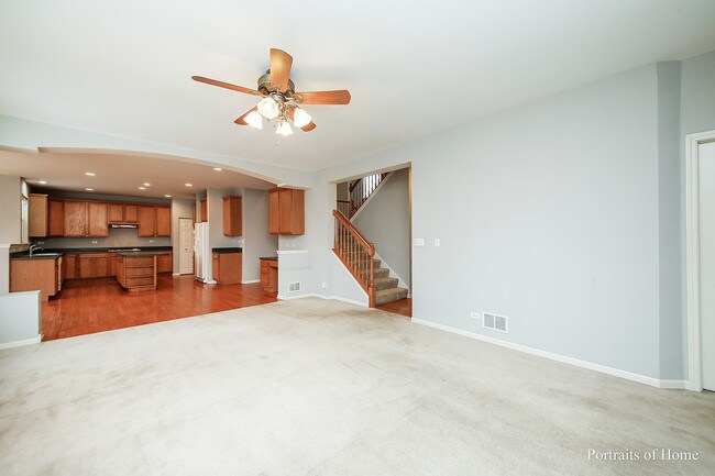 Building Photo - 607 Mansfield Way