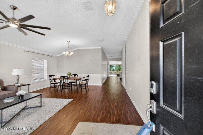 Foto del edificio - 1634 Majestic View Ln