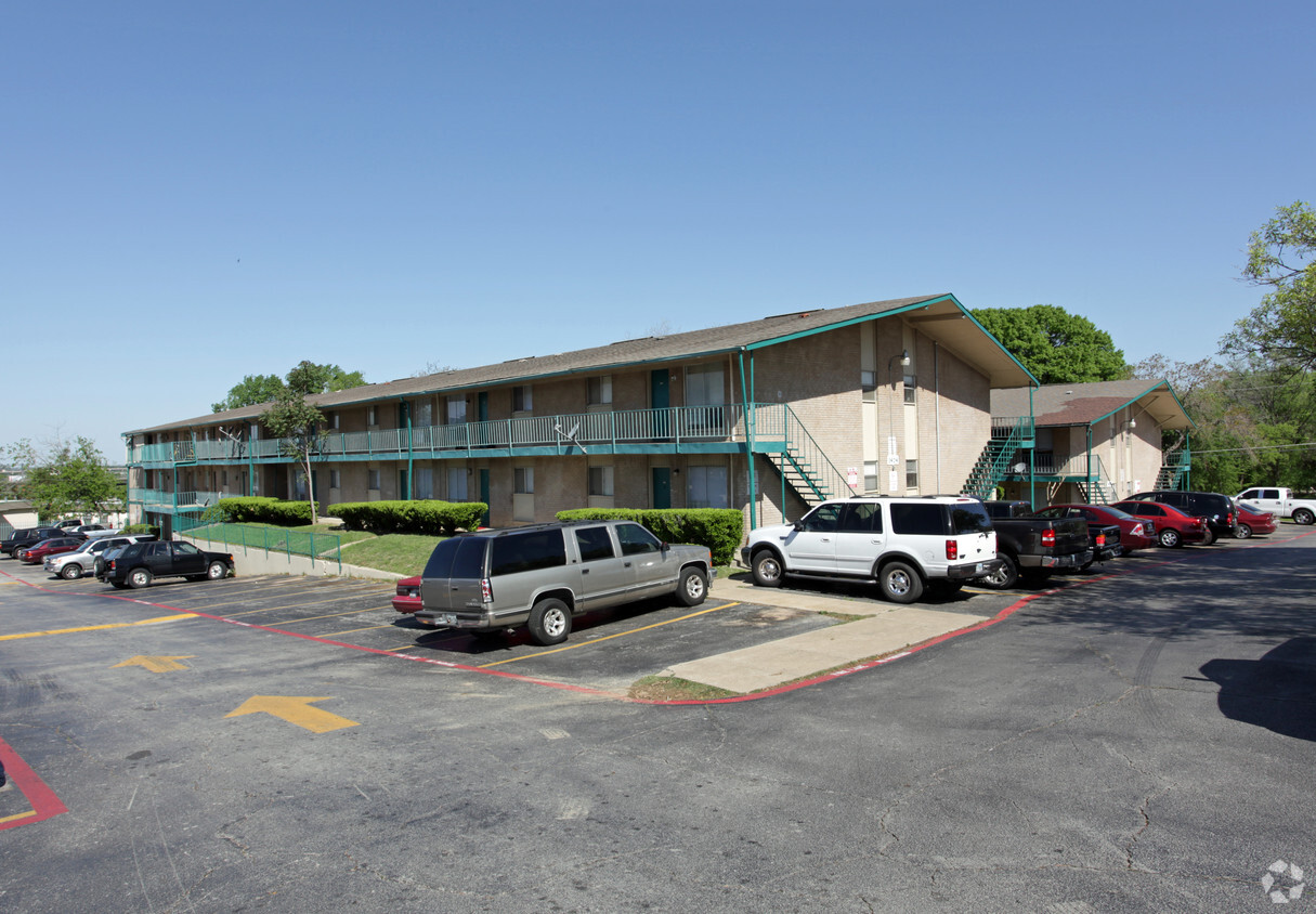 Primary Photo - Meadows Apartments