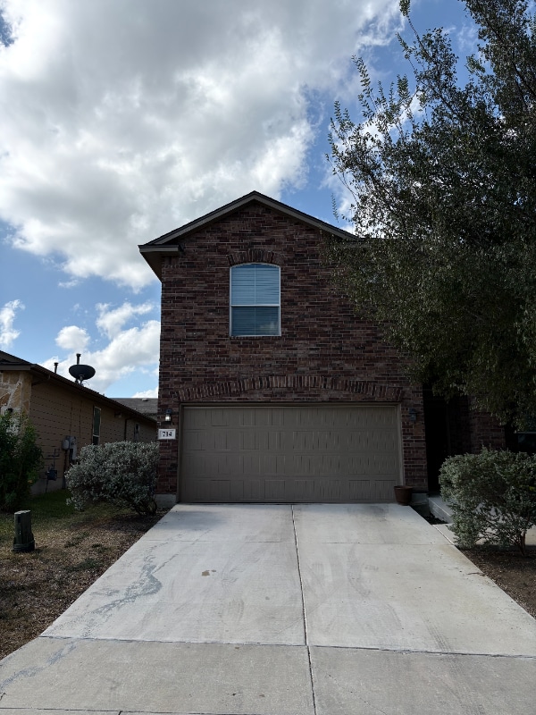 Photo - 714 Halogen Way House
