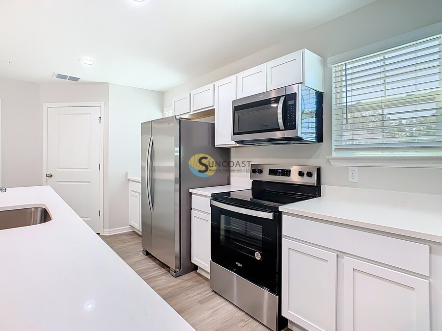 Primary Photo - 3821 SW 43rd Ct