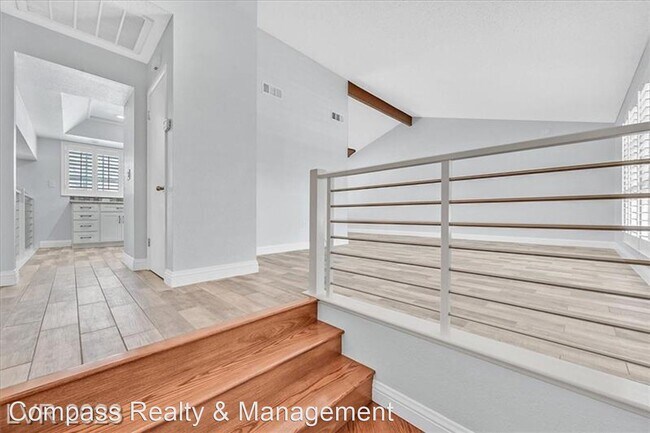 Building Photo - 4 br, 3 bath House - 8720 Pavia Dr