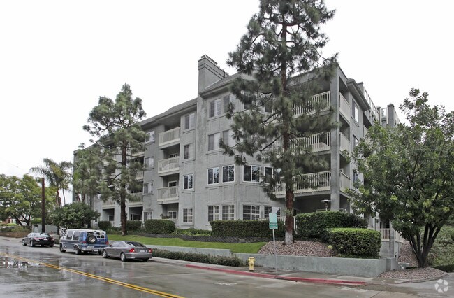 Building Photo - 3405 Florida St