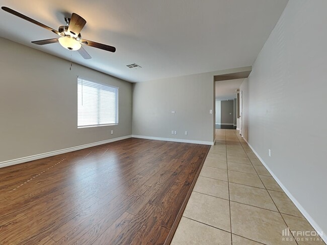 Building Photo - 24839 W Huntington Dr