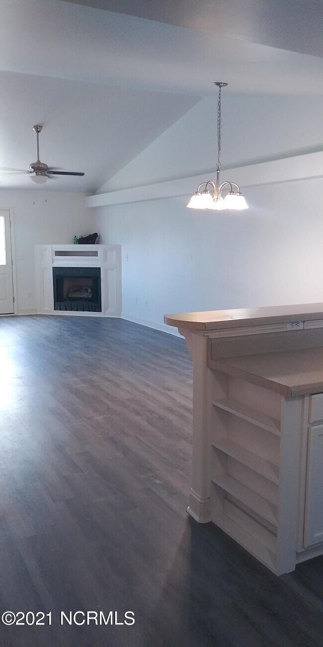 104 Verona Dr, Havelock, NC 28532 Townhome Rentals in Havelock NC