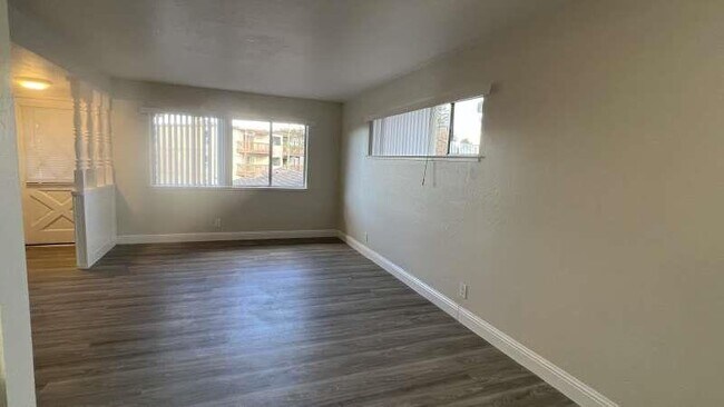 Foto del edificio - 1281 Saratoga Ave