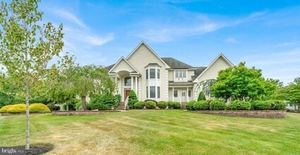 Building Photo - 19 Meadowlark Dr