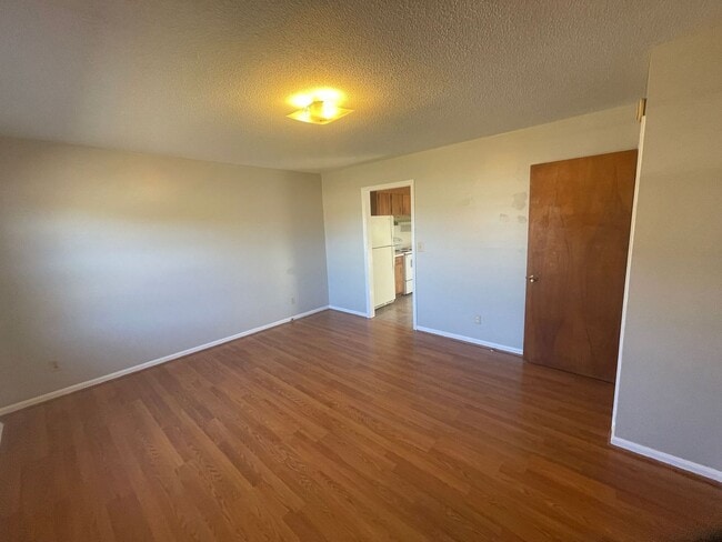 Foto del edificio - SHJ116-304 Davis Road