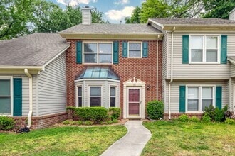Building Photo - 103 Larkspur Hollow